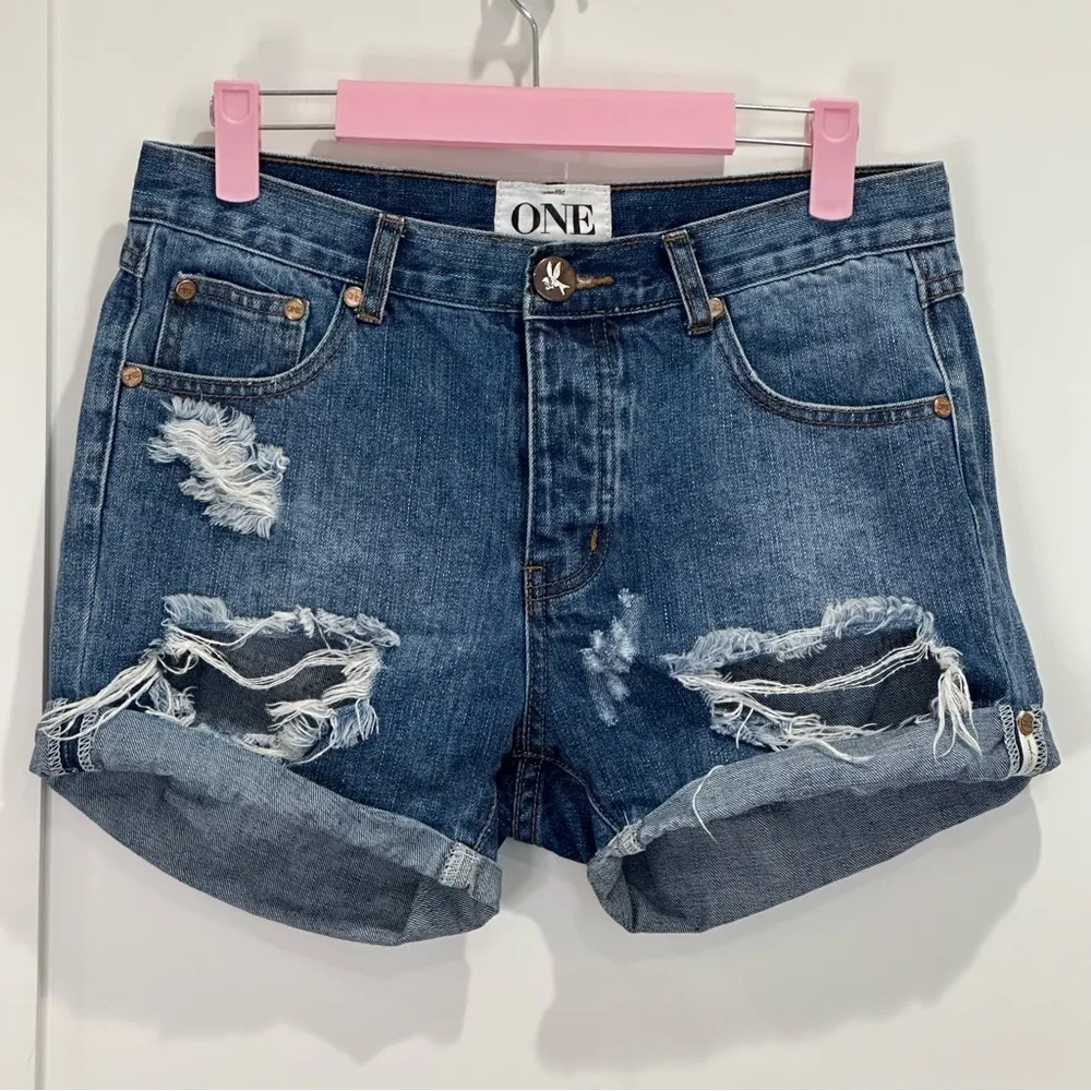 One By One Teaspoon Chargers Jean Shorts Low Waist Mid Rise Distressed Size 25 - Image 2