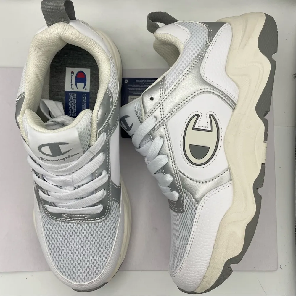 Champion wide cushioned athletic sneakers women’s Size 9.5W - Image 6