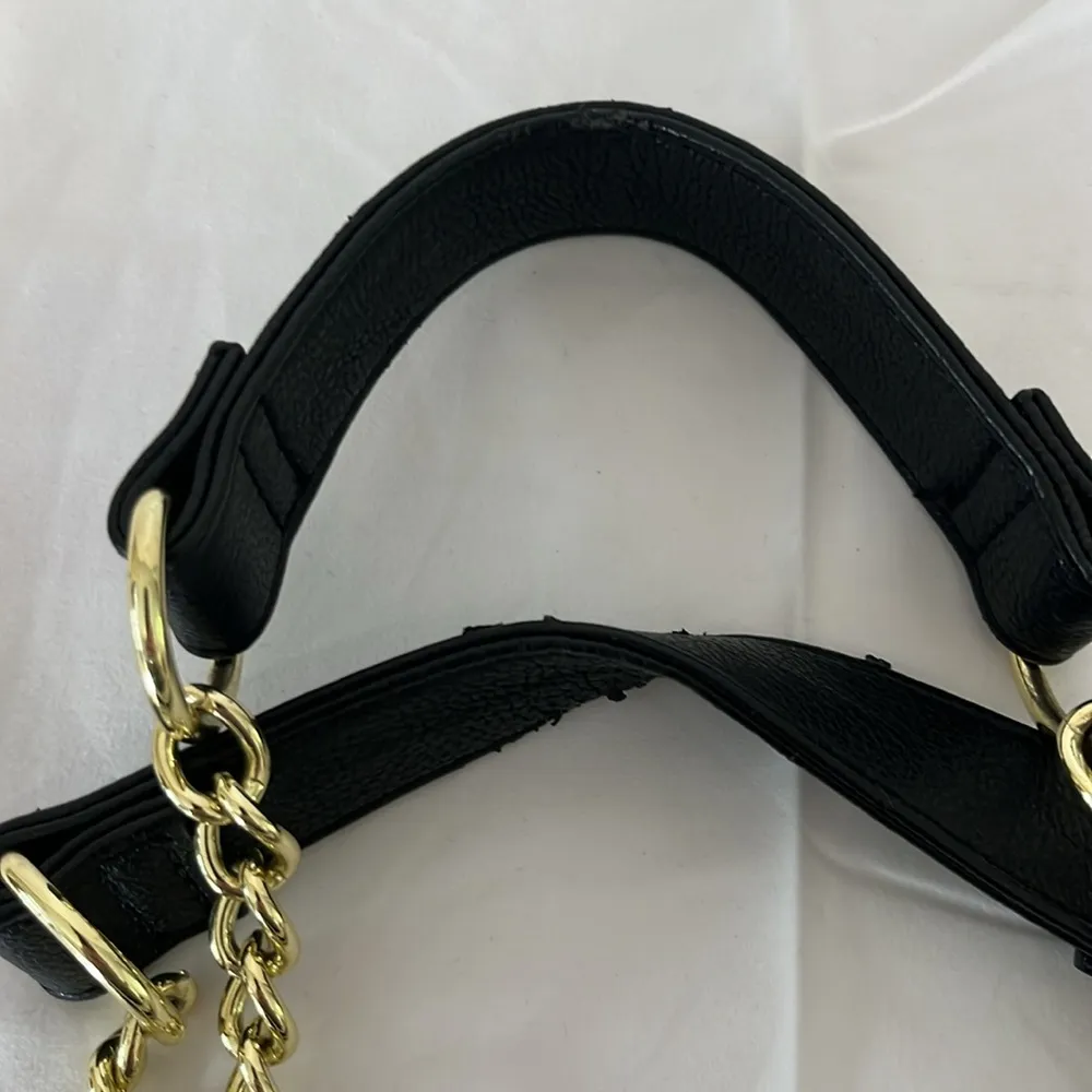 Betsey Johnson Quilted Purse with Gold hardware - Image 6