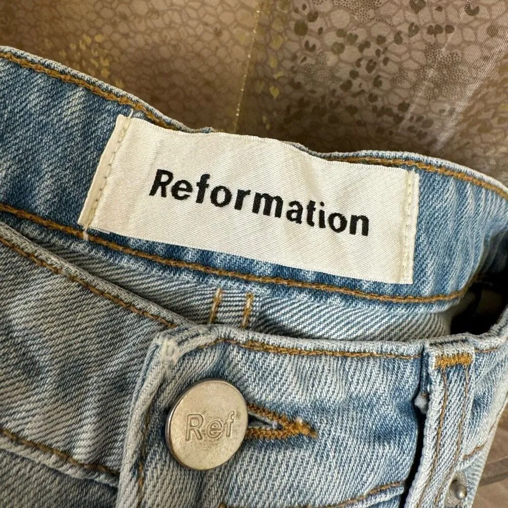 Reformation Light Blue Mid Rise Bermuda Light Distressed Shorts Size 25 NWT - Image 3