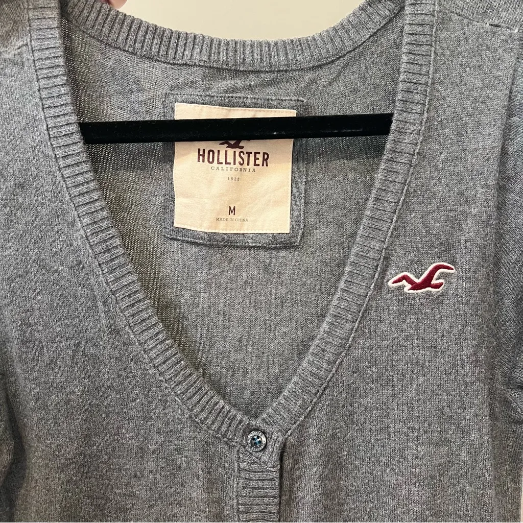 Hollister Y2K Gray Long Cardigan - Image 4
