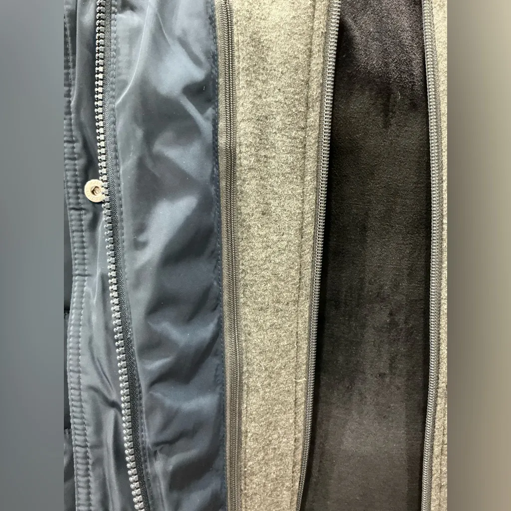 TOMMY HILFIGER puffer coat 💙💙 - Image 4