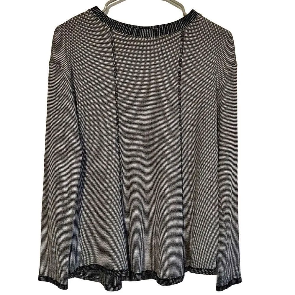 5/$25 J Jill Sweater Top Black - Image 2