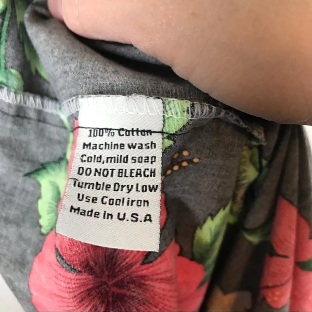 Vintage Royal Hawaiian Creations red Hibiscus button down shirt M Black Size M - Image 6