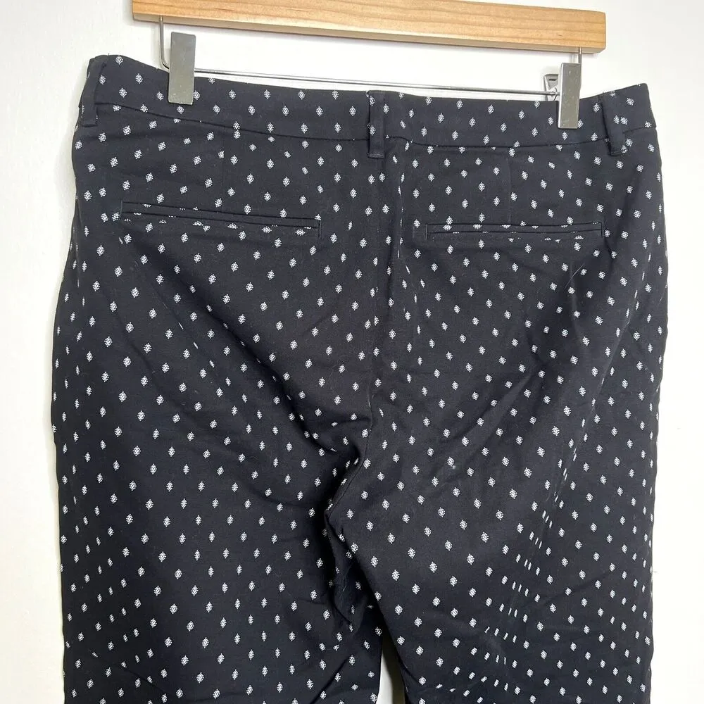 Old Navy Harper Mid Rise Polka Dot Pants - Image 4
