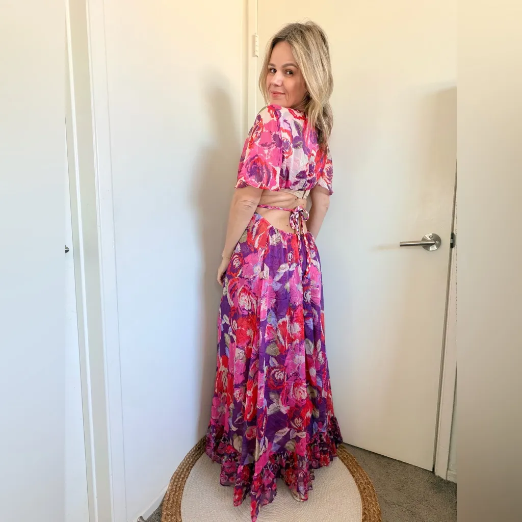 MISA Calista Floral Open-Back Maxi Lilac Coming Up Roses - Image 7