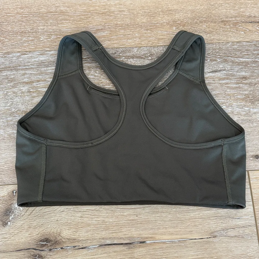 Nike Swoosh Dri-FIT Racerback Sports Bra Size Large - Image 4