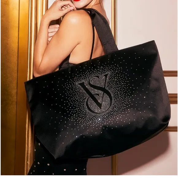 VICTORIA'S SECRET
Shine Tote Bag - Image 2