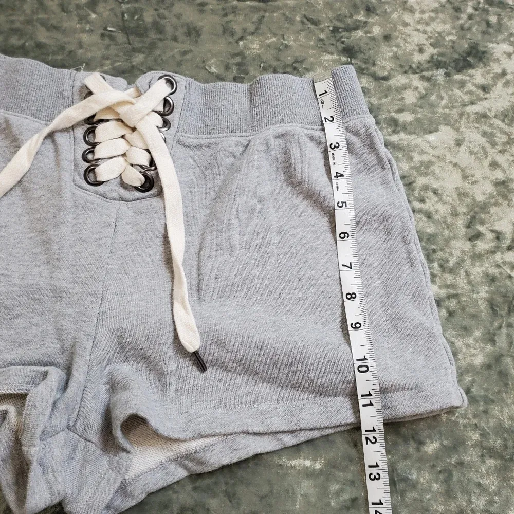 Lea & Viola Lounge Gray Shorts - Image 6