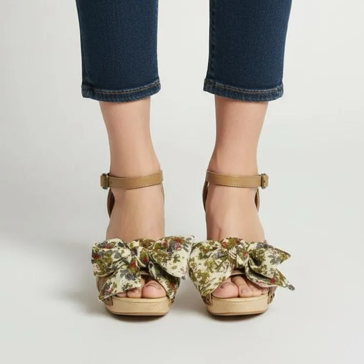 Vintage CROWN women’s wood platform heels "miss america" floral fabric bow Sz 7M Tan - Image 3