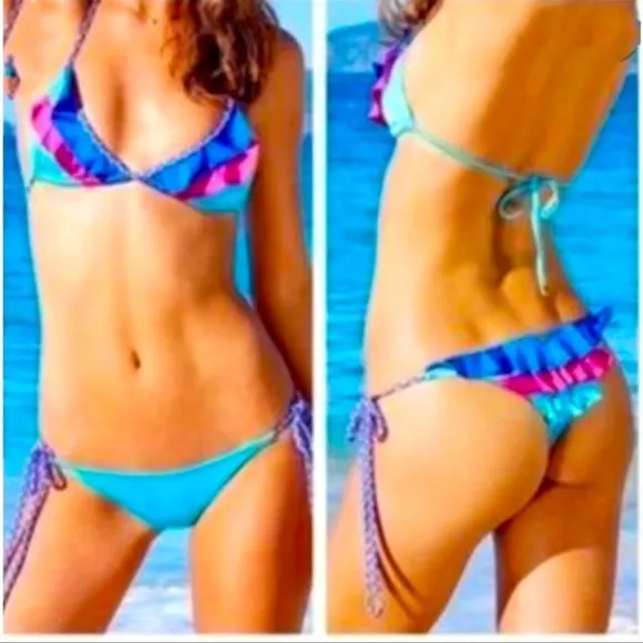 Beach bunny ruffle bikini - top Small bottoms XS - Image 2