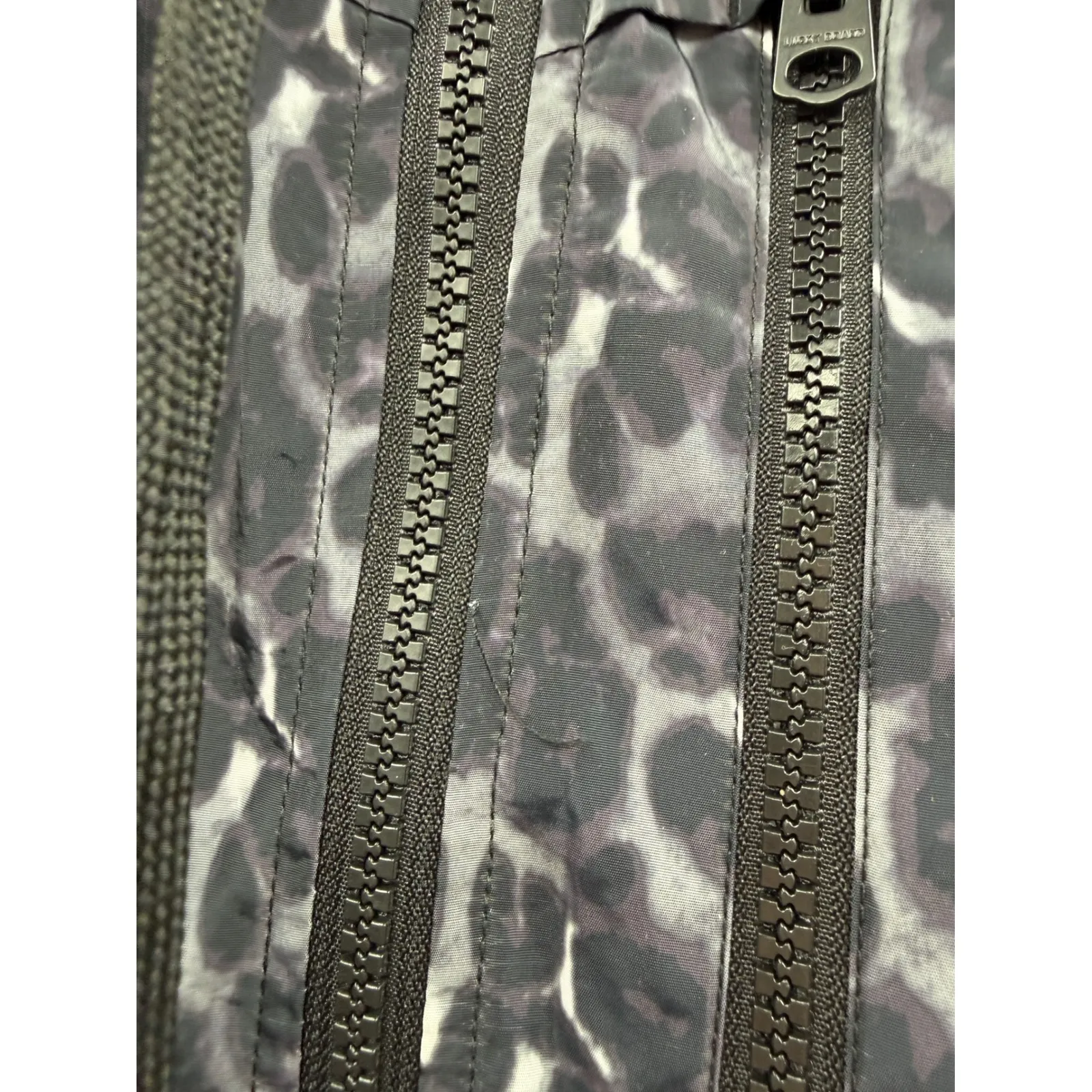 Lucky Brand Leopard Hooded Jacket Women's XL Purple Black Casual Zip Utility - Image 5