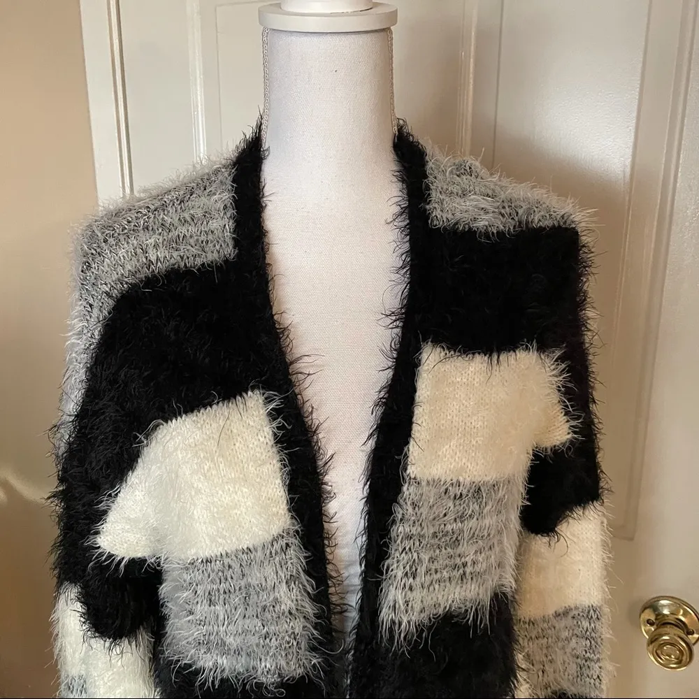 Volcom  Women’s Fuzzy Open Front Sweater - Image 6