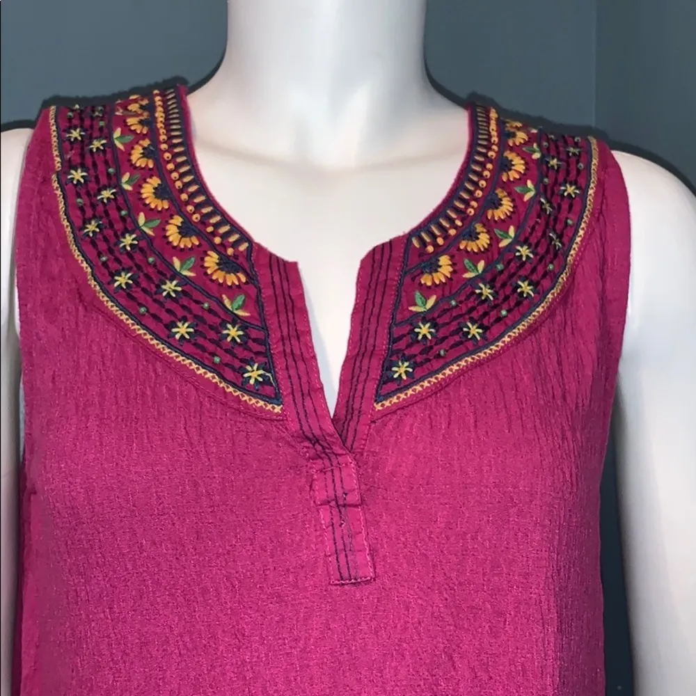 ANTHROPOLOGIE Akemi + Kin Pink Vizela Embroidered Tank - Image 5