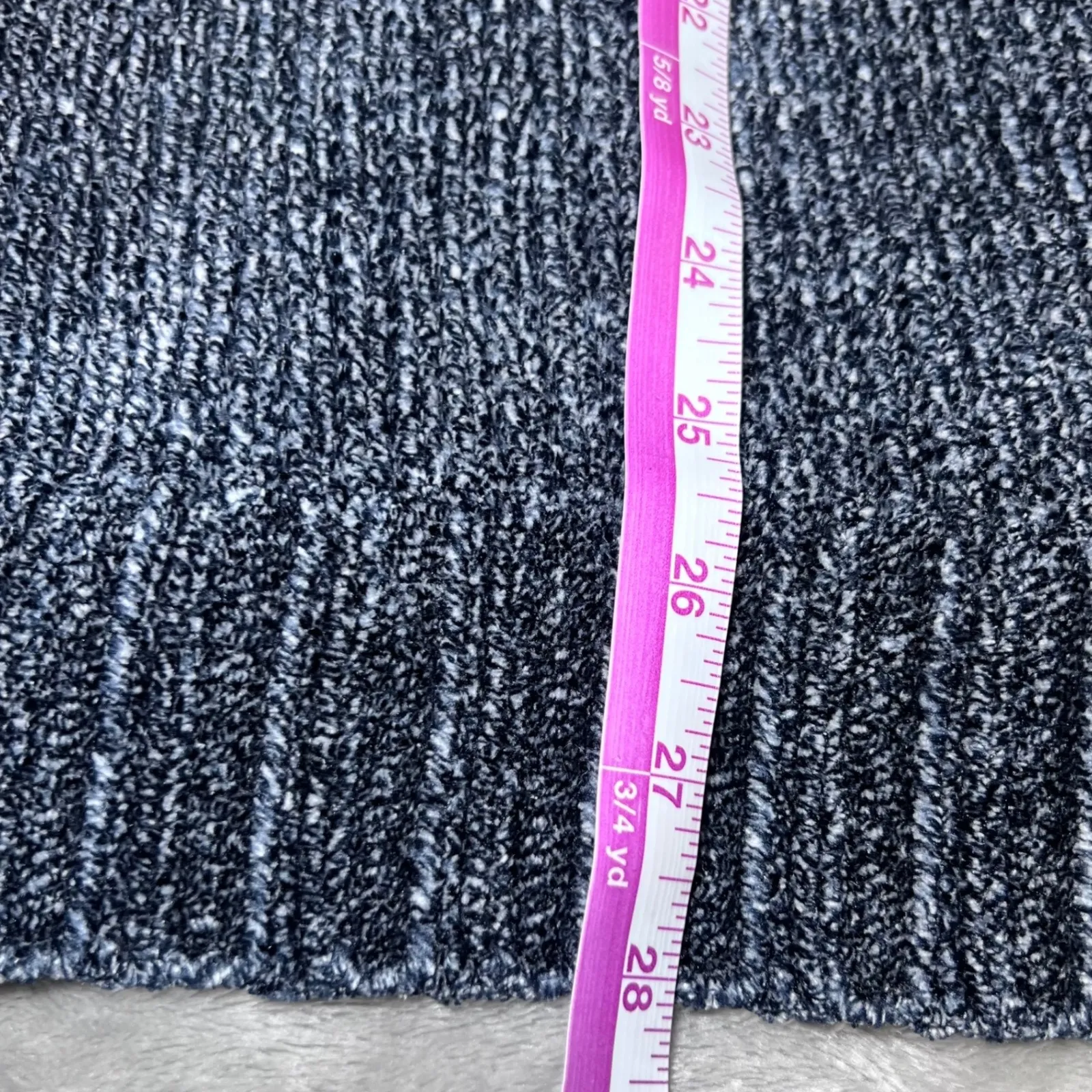 Orvis V Neck Chenille Knit Sweater Womens Large Grey Pullover Winter Cozy Warm - Image 9