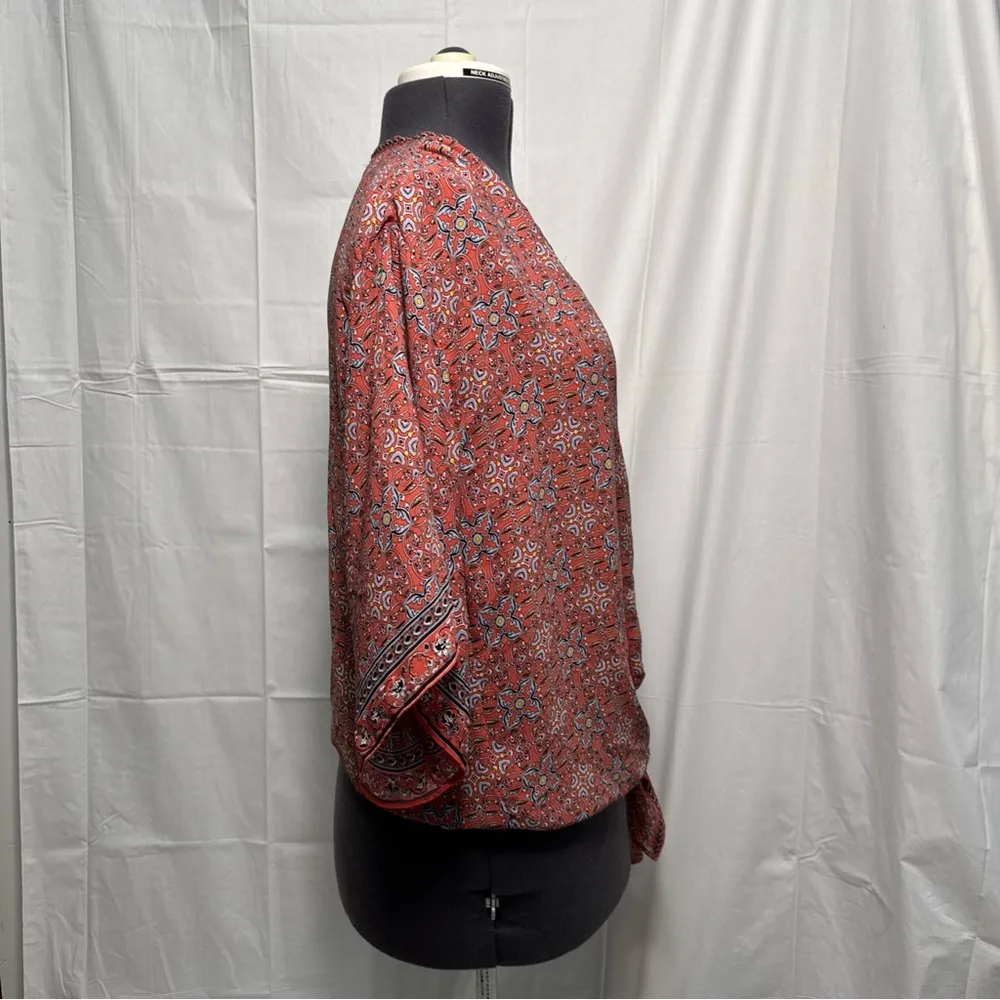 Max studio tie waist V-neck, short sleeve floral size one X blouse top Boho - Image 3