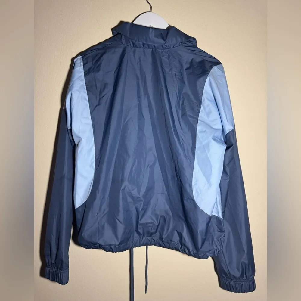 Adidas Wind Breaker Large - Image 2