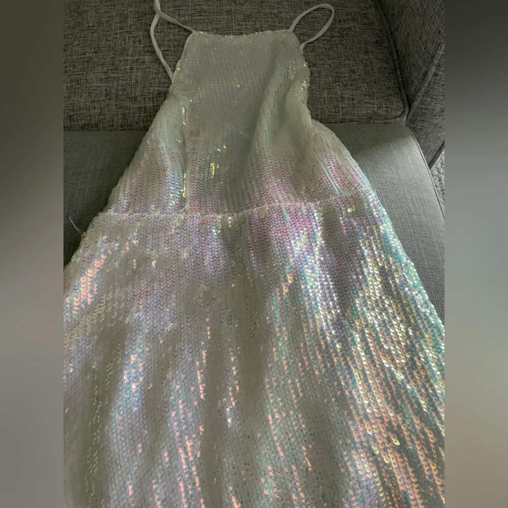 Show me your mumu iridescent white bridal bachelorette mini dress size xs - Image 3