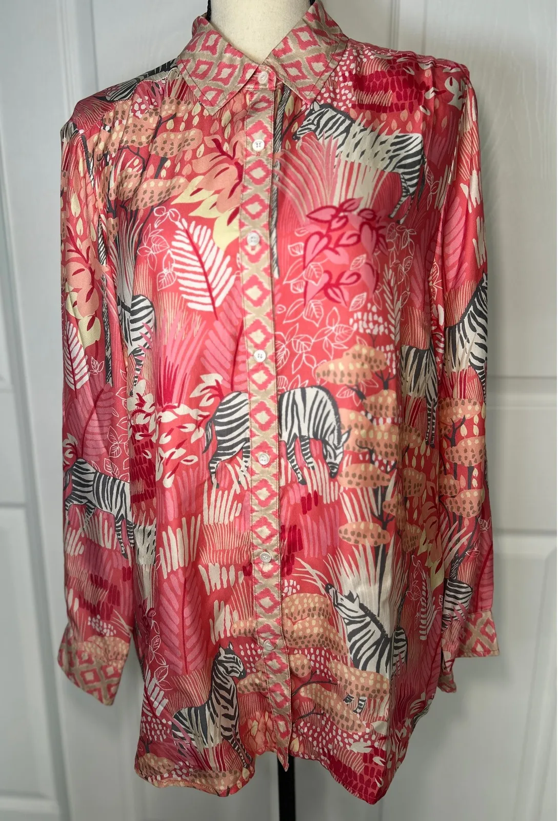 J. McLaughlin Silk Viscose Blend Zebra Jungle Print Button Up Shirt Top Large - Image 1