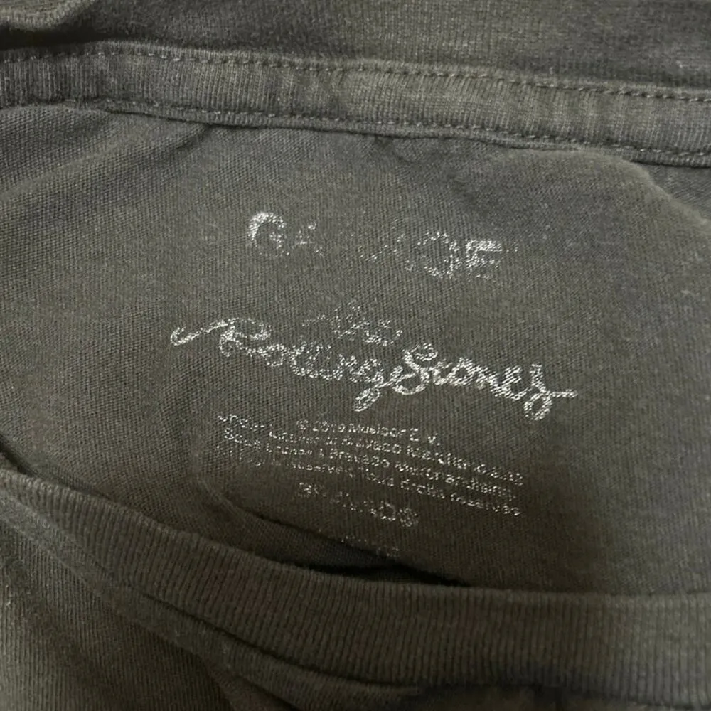 The Rolling Stones Women's Black Short Sleeve Graphic Band Tee T-Shirt Top Sz M - Image 4