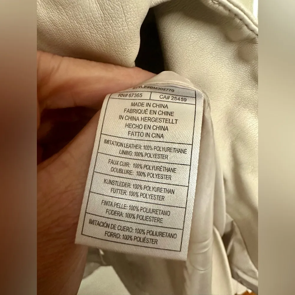 STEVE MADDEN Audrey Vegan Faux Leather Blazer Jacket in Bone Size Medium - Image 5