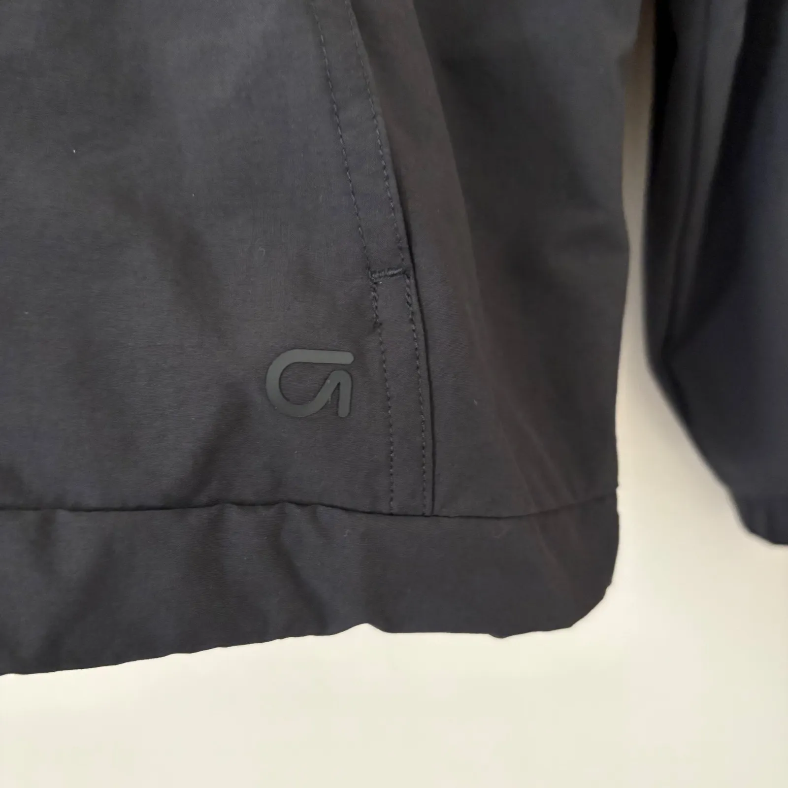 GapFit Women's Black Pullover Commuter Jacket Snap Button Mock NeckSleeve Size M - Image 6