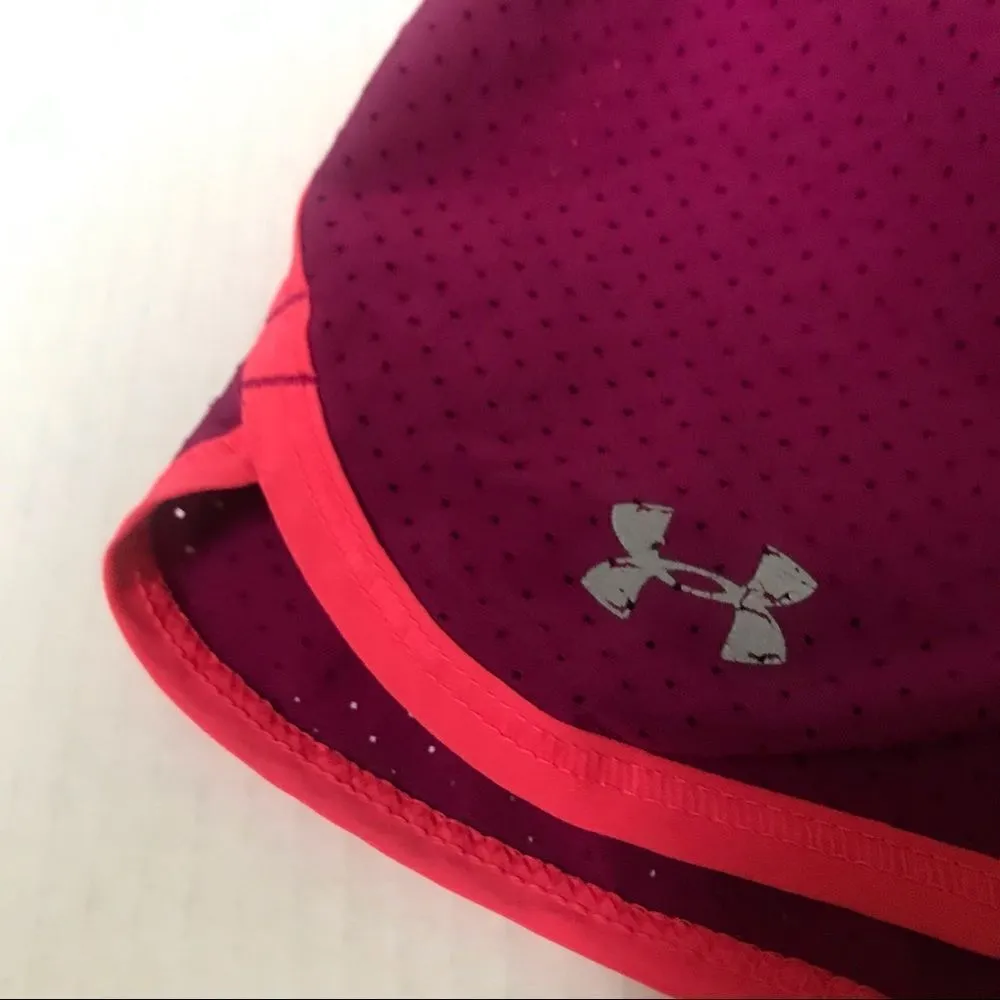 Under Armour mesh running shorts S - Image 4