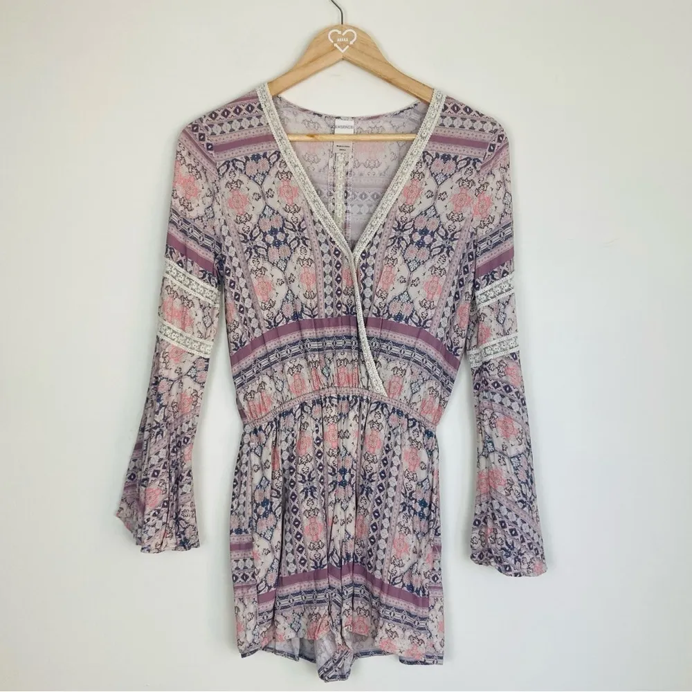 L*space by Monica Wise Lovestruck Remini romper. Size small. - Image 3