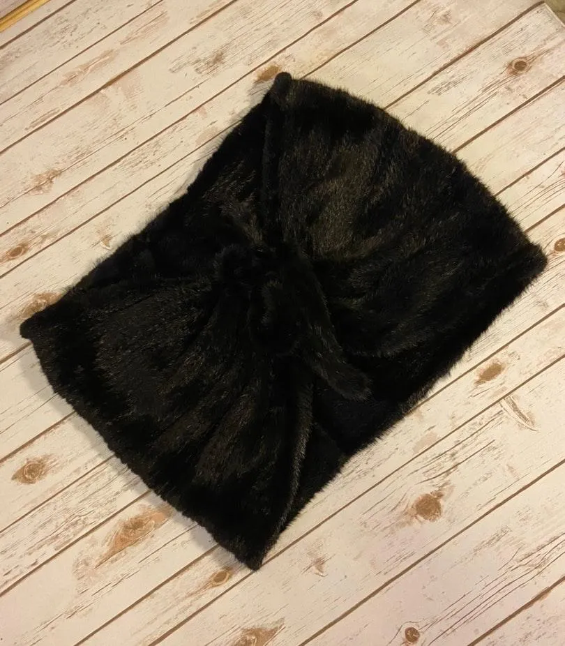Genuine Knit Mink Wrap Black - Image 9