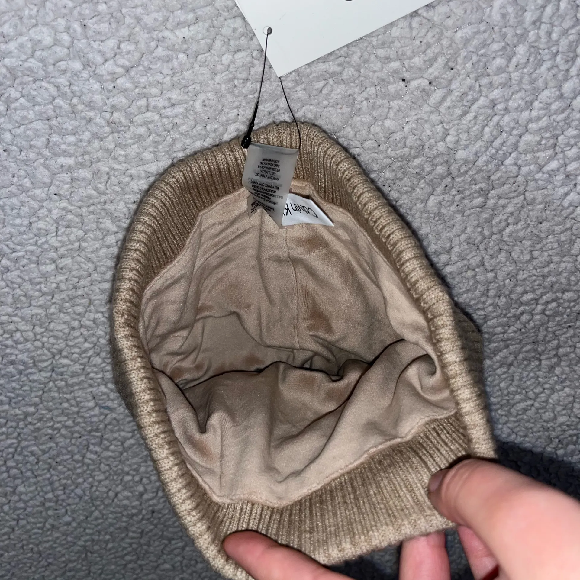 Calvin Klein Beanie - Image 5