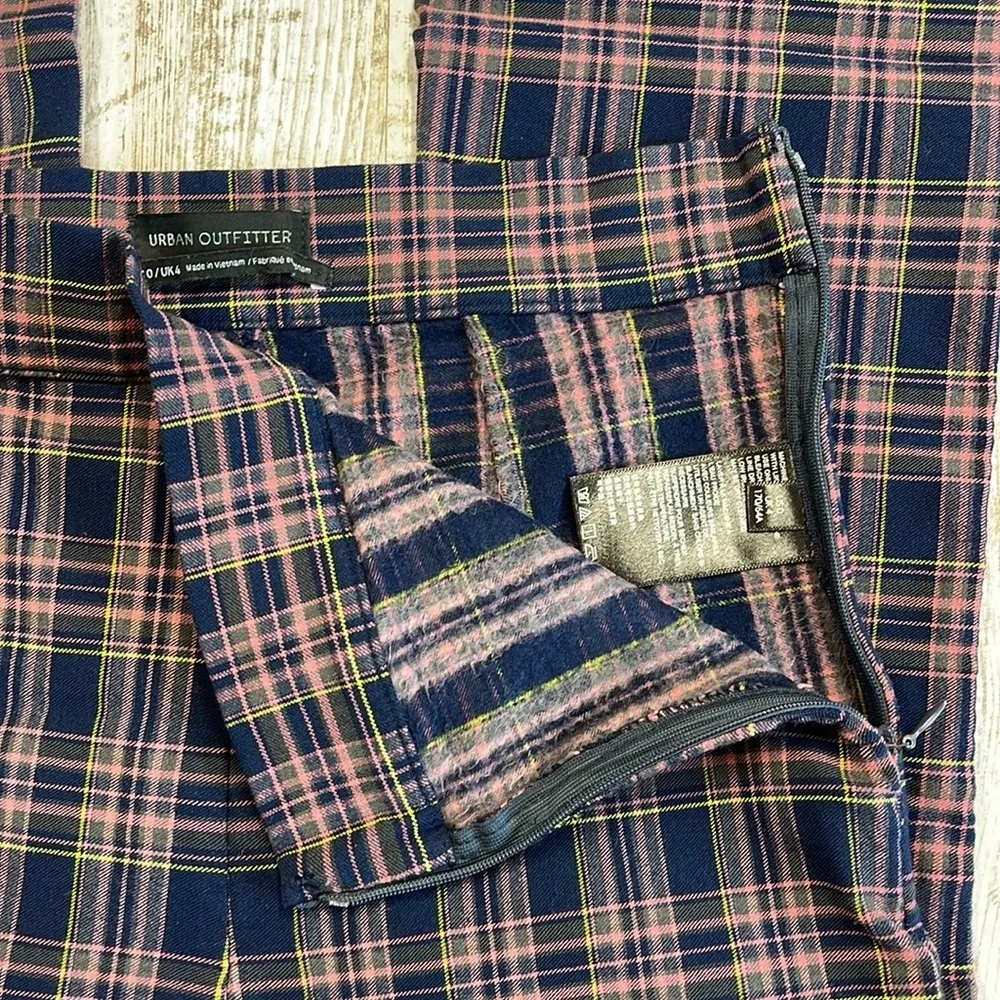Urban Outfitters Lola Blue and Pink Plaid Kick Flare Pants Size 0 - Image 6