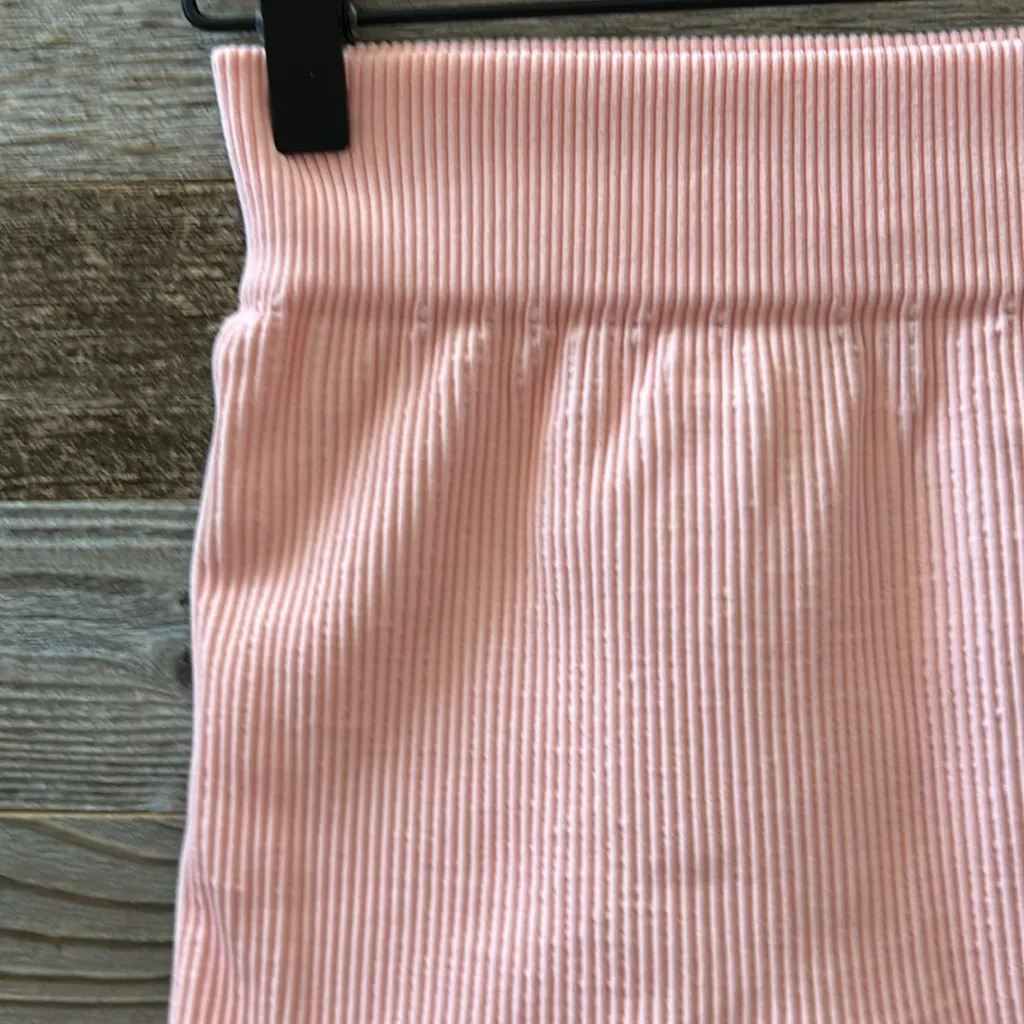 Free People Movement Purple Sports Bra and Biker Pink Ribbed Short Set Size XS/S - Image 3