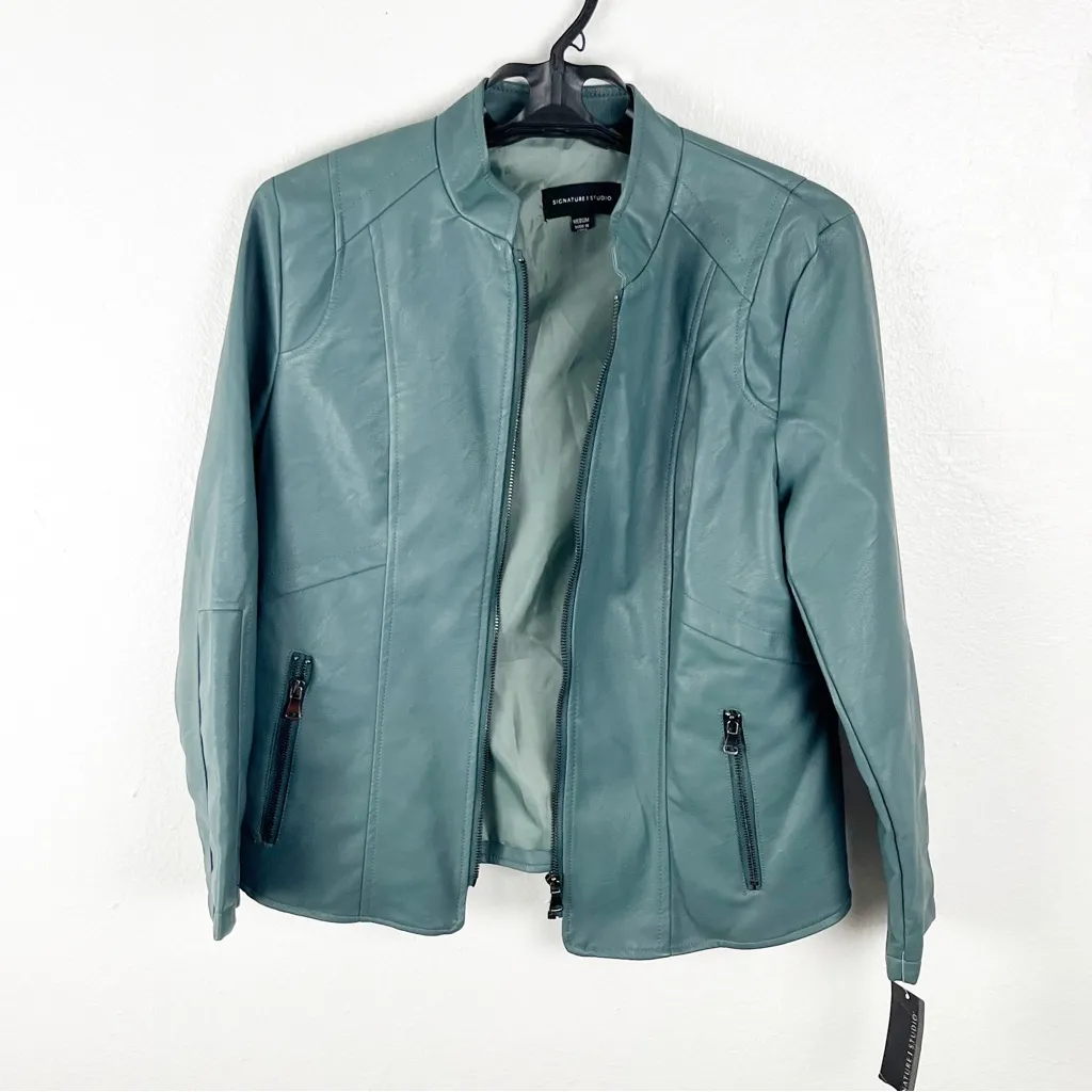 SIGNATURE STUDIO Balsam Green Faux Vegan Leather Lined Moto Jacket Medium - Image 10
