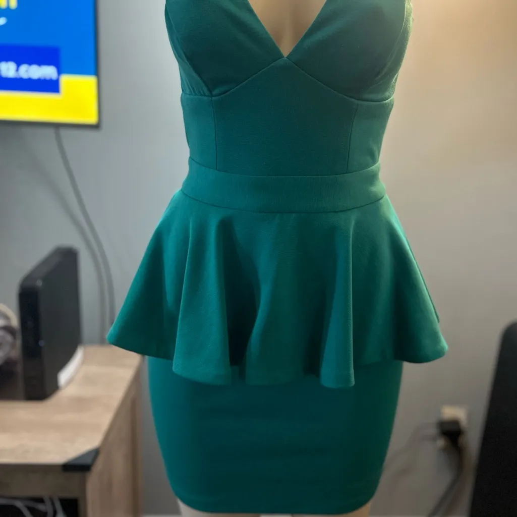 ASOS Teal Green Peplum Criss Cross Dress - Image 8