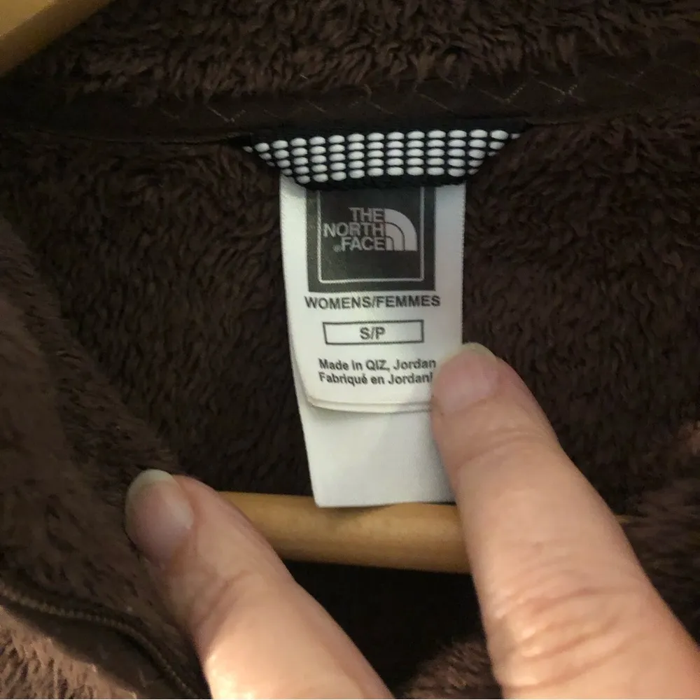 The North Face Glacier Fleece Women’s 1/4 Zip Jacket. Brown. Size Small. - Image 2