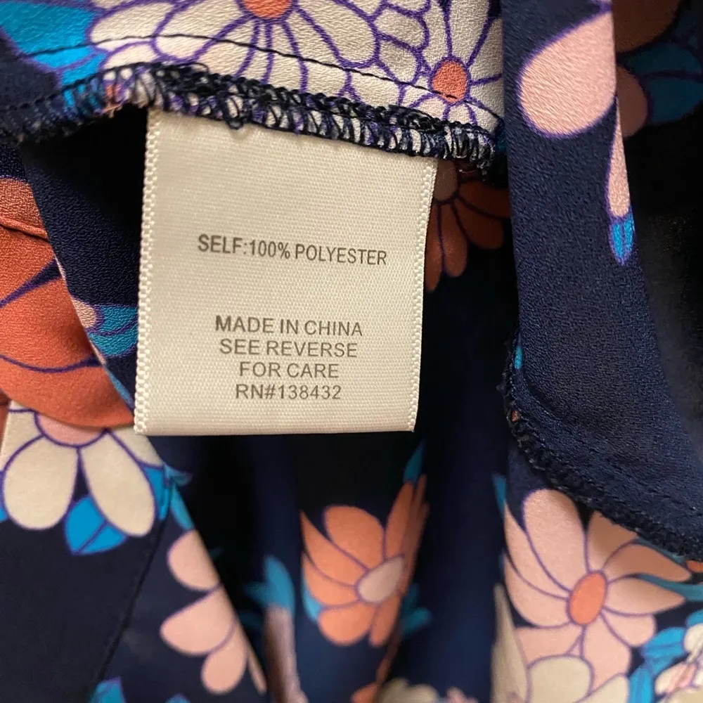 ModCloth Energetic Effort Floral Button-Up Blouse Size M - Image 12