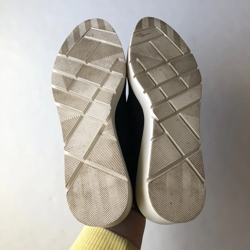 Steven‎ by Steve Madden Bell Sneaker Black Slip On - Image 9