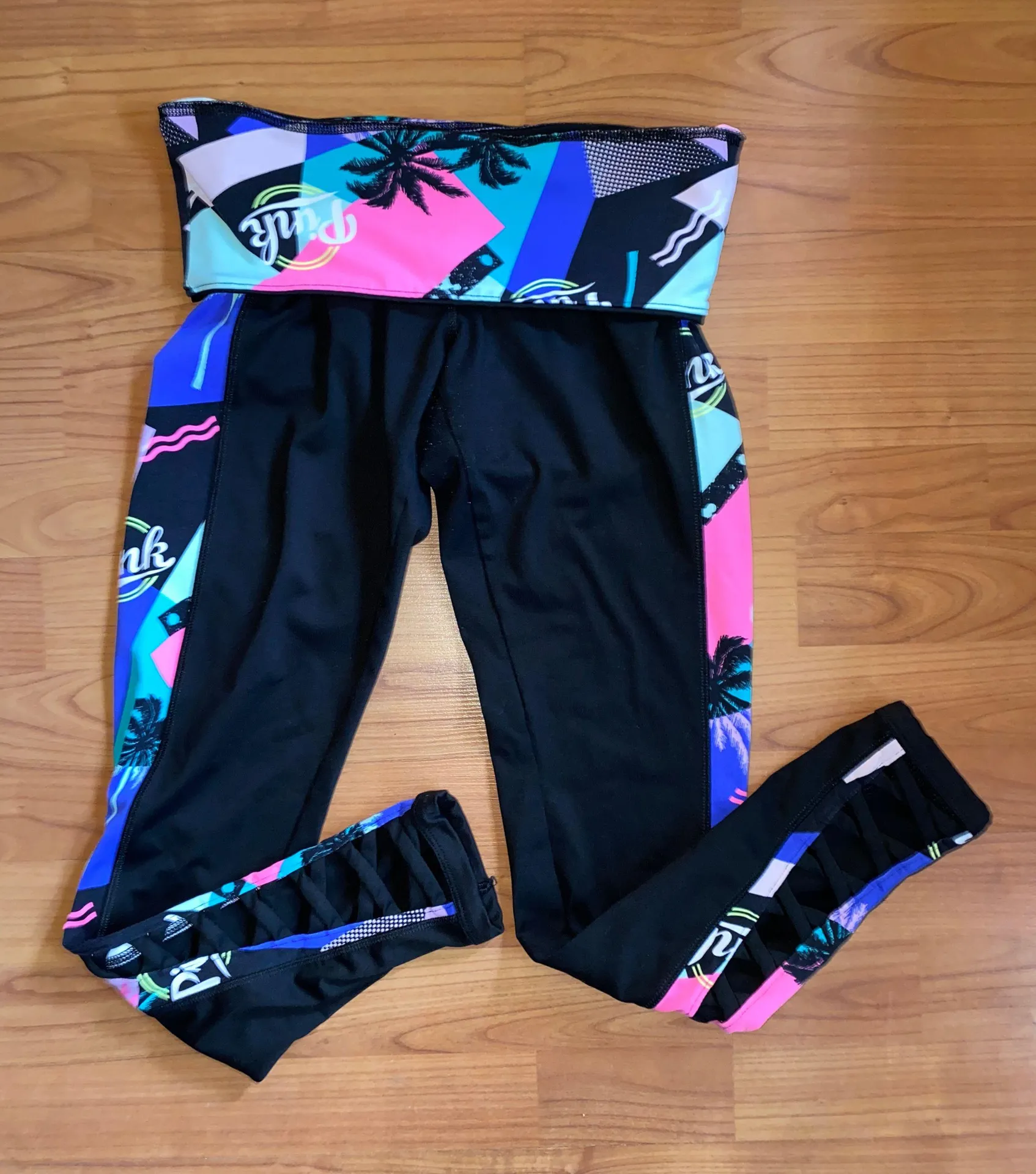 Vs Pink Rare & HTF 80s retro Outfit - Image 6