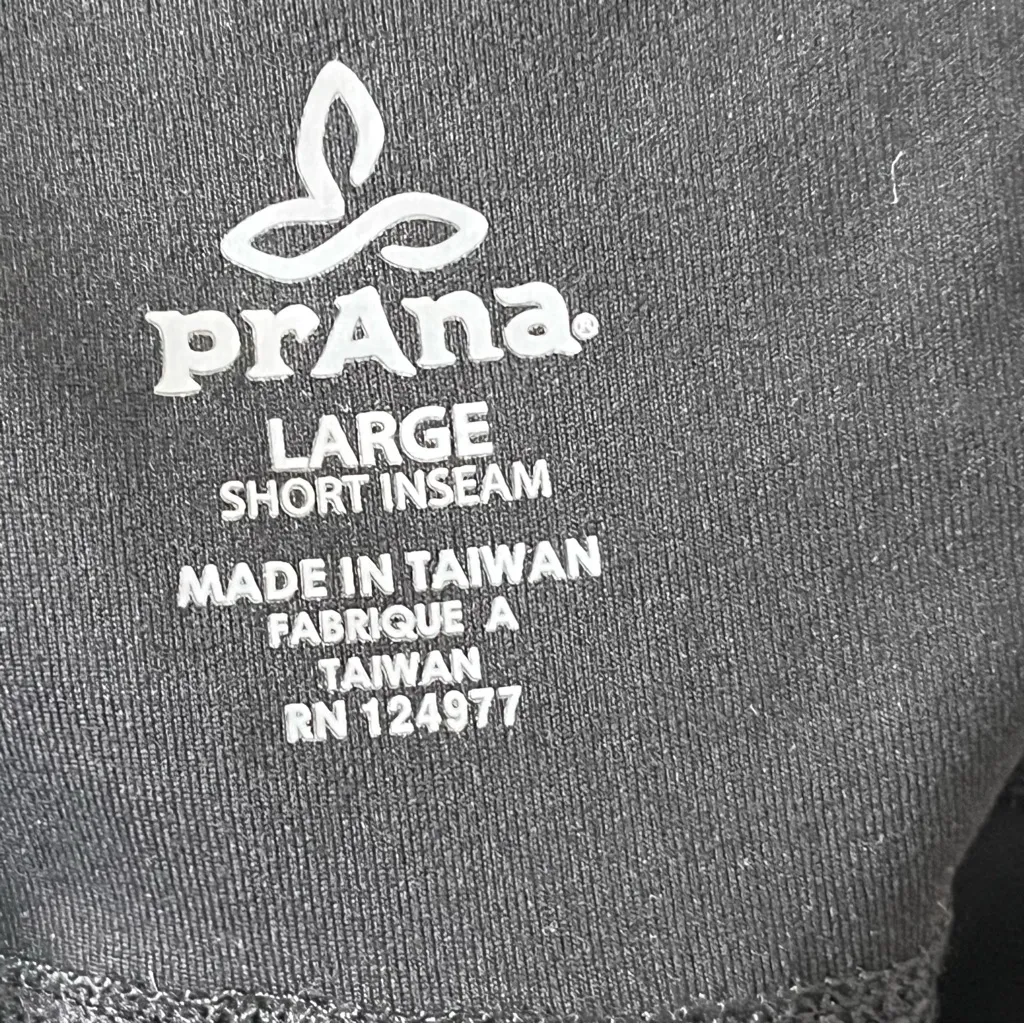 Prana NWT Audrey Yoga Pants Women’s Large Black Short Inseam Stretch Active - Image 9