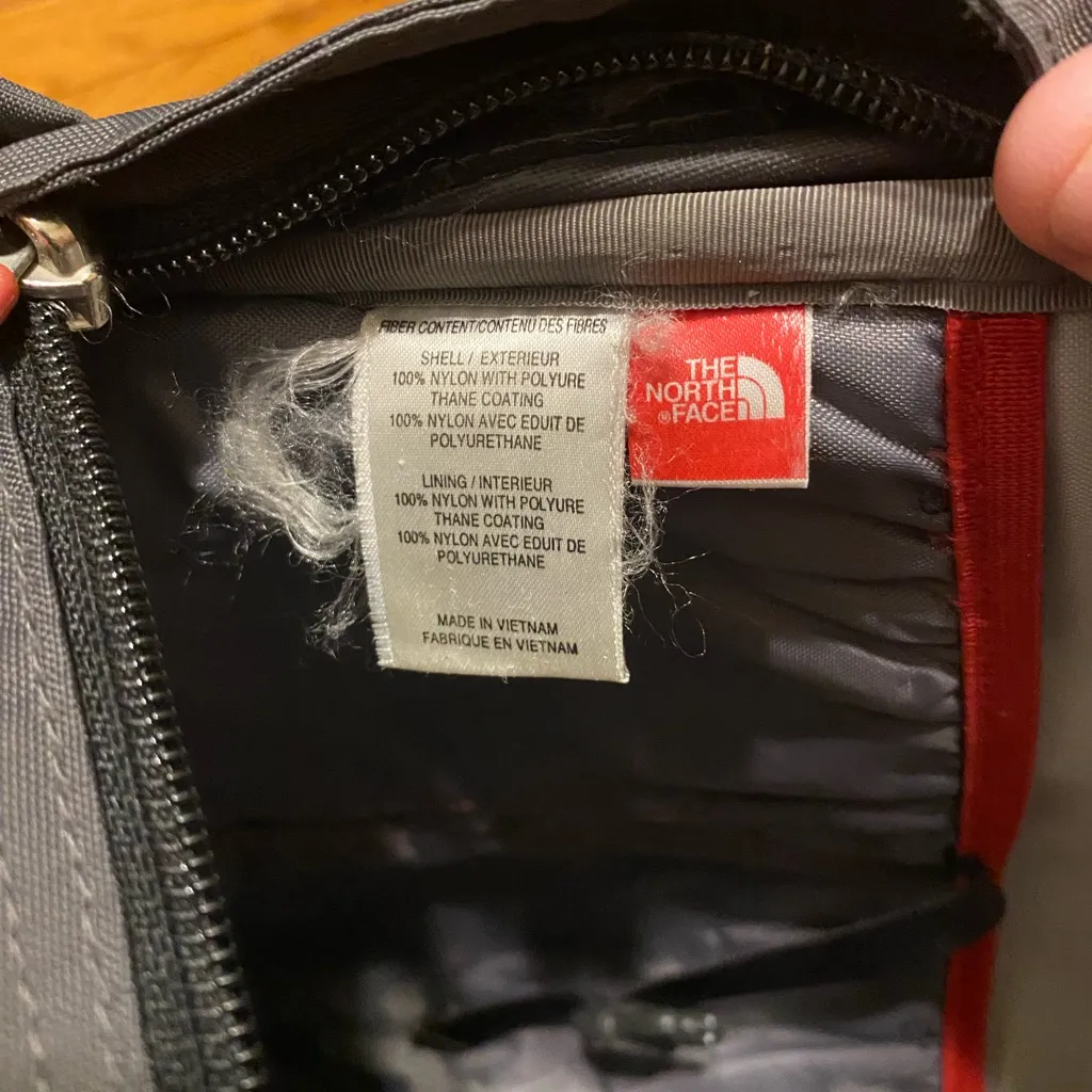 The North Face Black Pink Amira Hiking Backpack Daypack in EUC‎ - Image 5