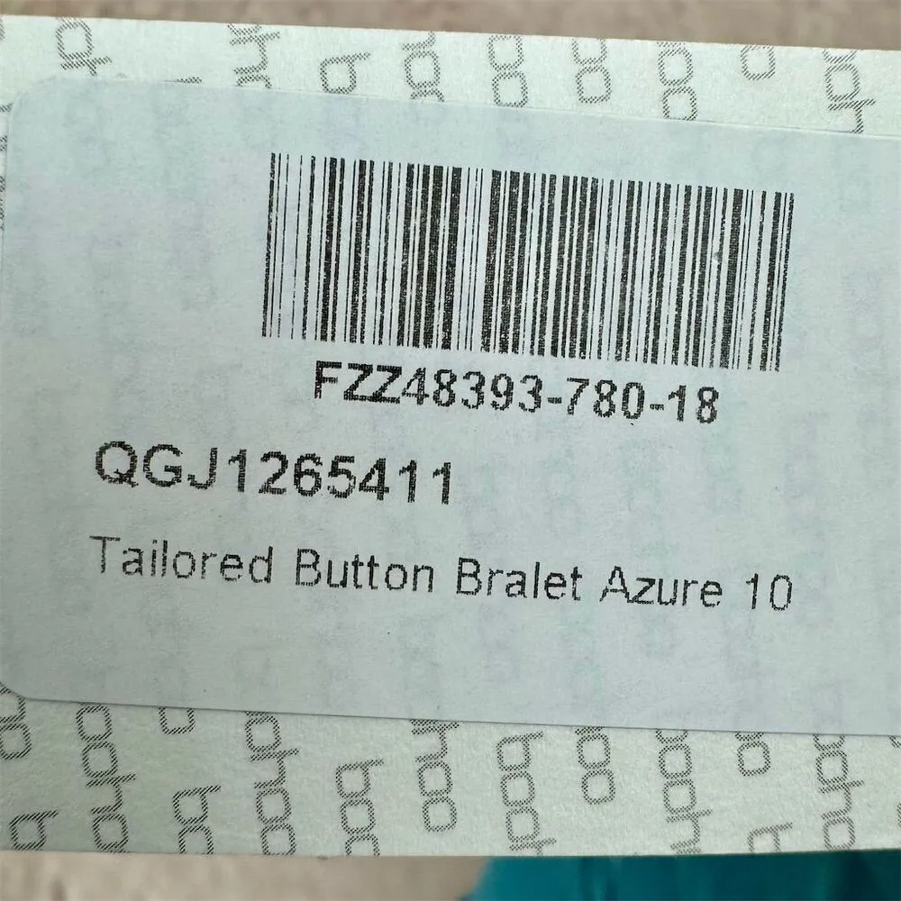 Boohoo Women's Tailored Button Bralet Azure Blue Size 10 - Image 6