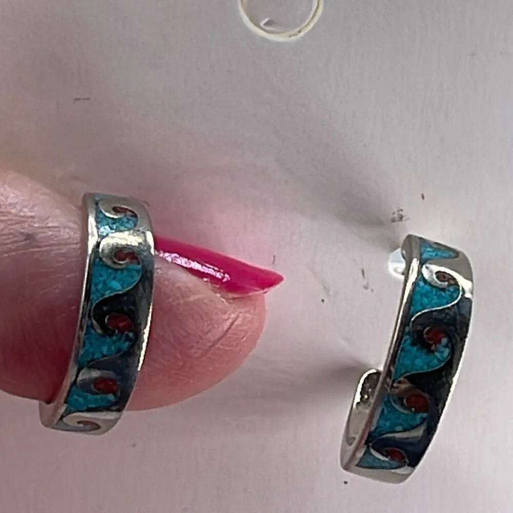 Boutique brand crushed turquoise coral stainless steel earrings. - Image 2