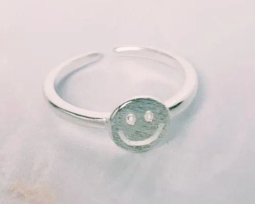 Simply Smile Ring - Image 2