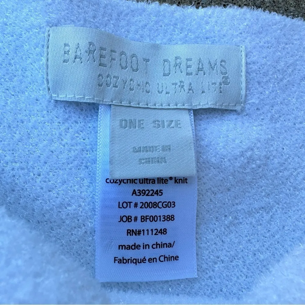 Barefoot Dreams Cozychic Ultra Lite Ombre Poncho - Image 4