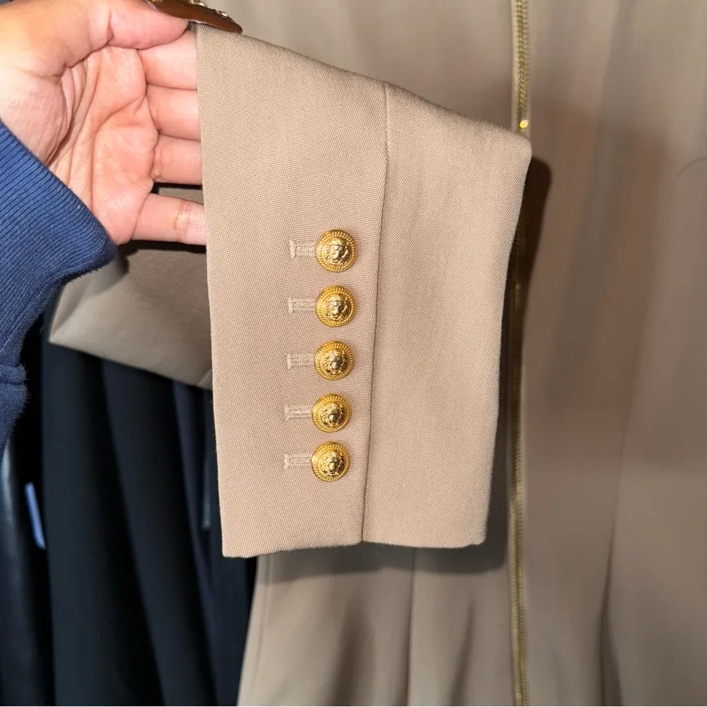 Balmain Grain De Poudre Long Sleeve Tailored Short Blazer Mini Dress in Sable - Image 13