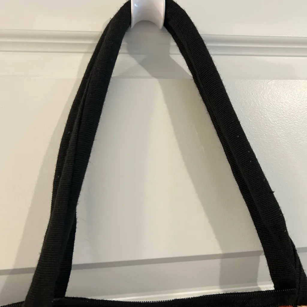 Embroidered Tote Bag Black Pink Brown - Image 7