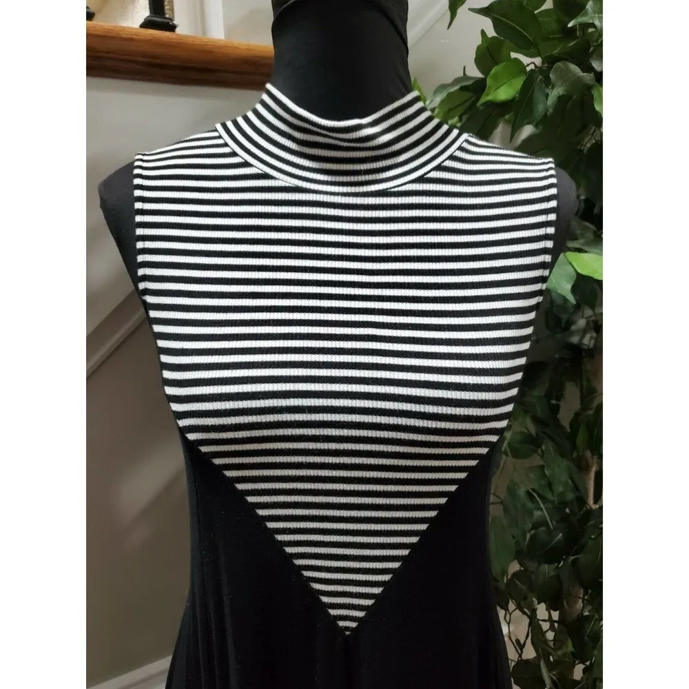 Charlie O Women's White & Black Rayon Sleeveless Mock Neck Knee Length Dress L - Image 5