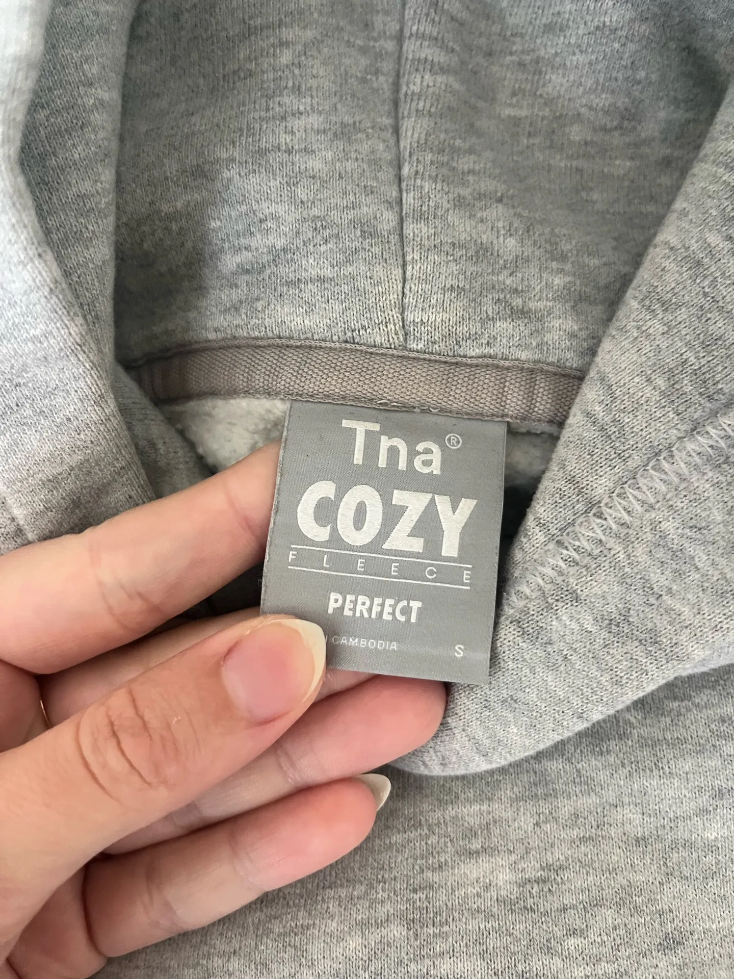 Aritzia TNA Cozy Fleece Hoodie - Image 5