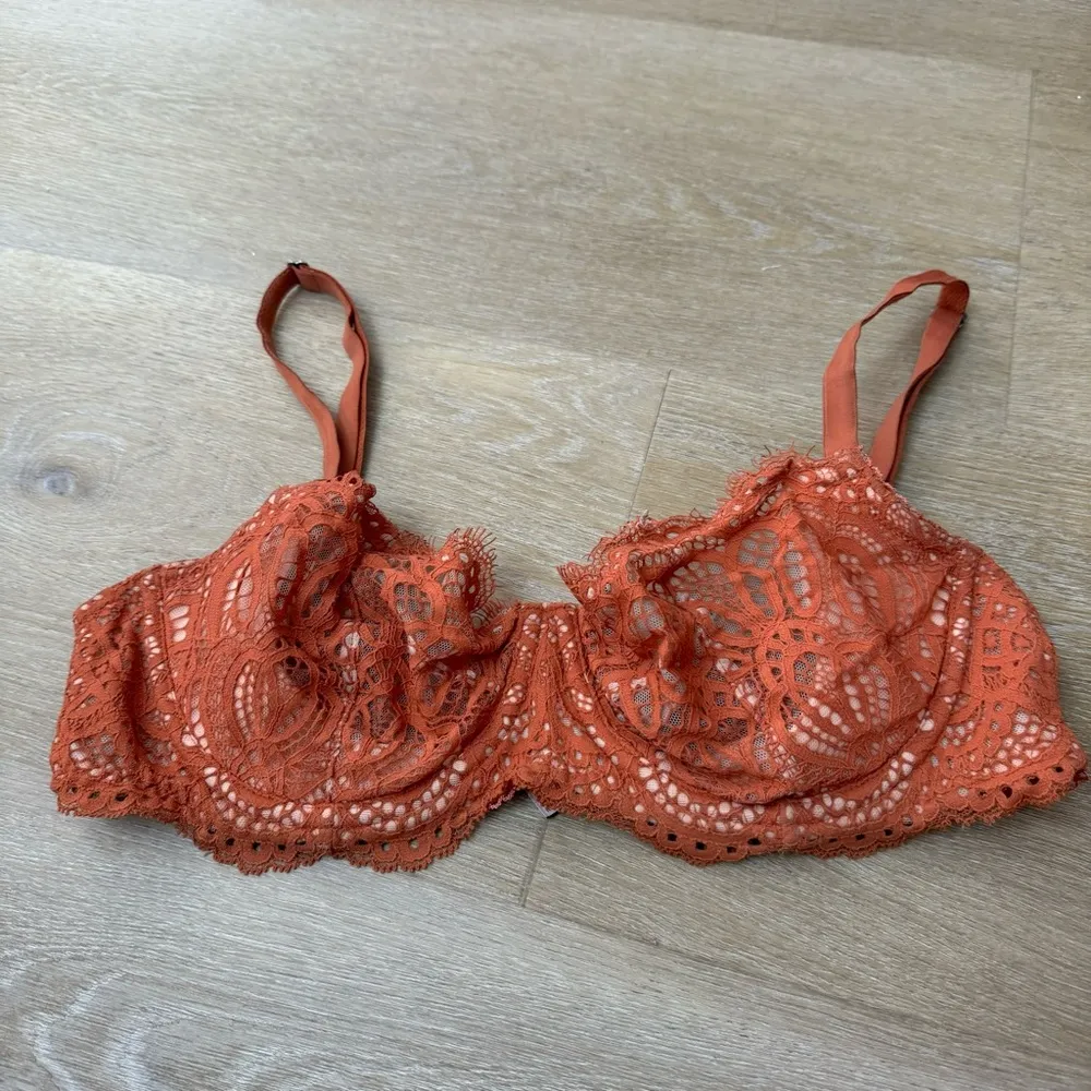 Victoria’s Secret Dream Angels Wicked Unlined Uplift Bra Orange - Image 2