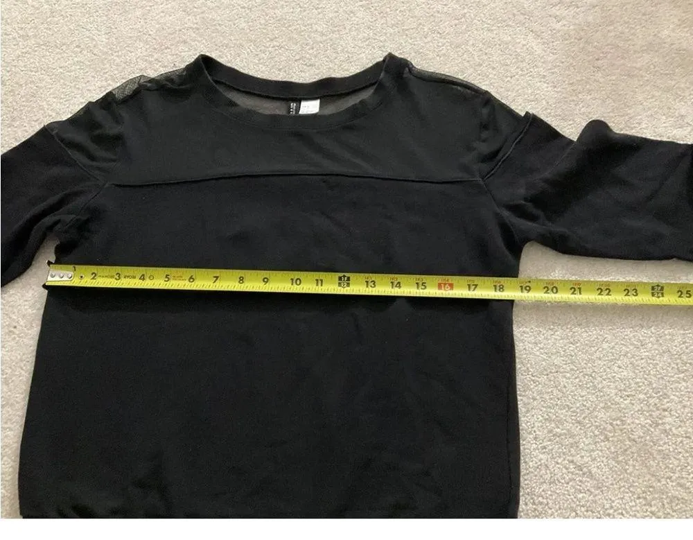 H&M Divided Black Longsleeve Crop Top Size M Medium #B2 - Image 9